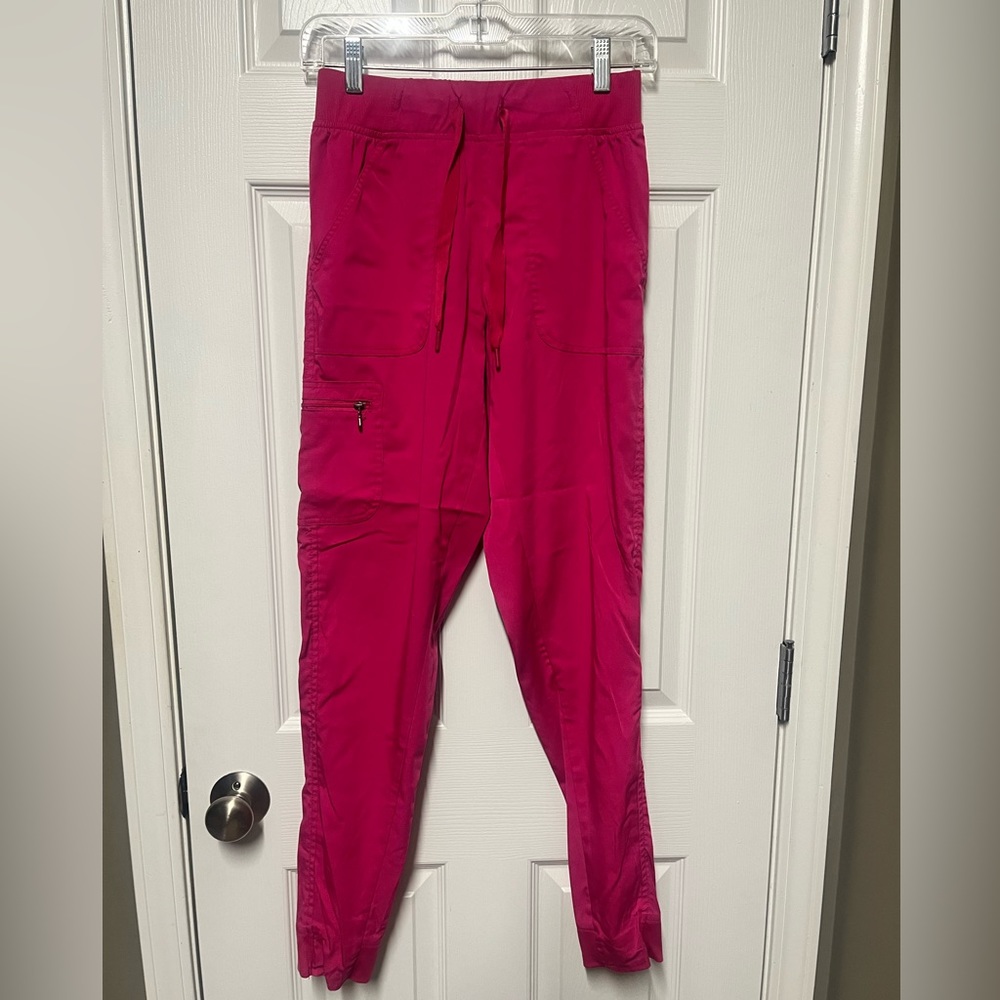 Adar pro scrub pants